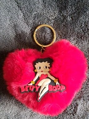 Betty Boop Hot Pink Heart Pom Keyring with Rubber Charm